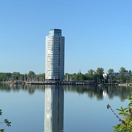 Ferienwohnung Im Wikingturm Schleswig Bagian luar foto